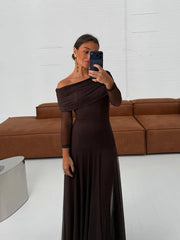 Abito Lungo in Tulle Off-Shoulder "Notte Eterea"