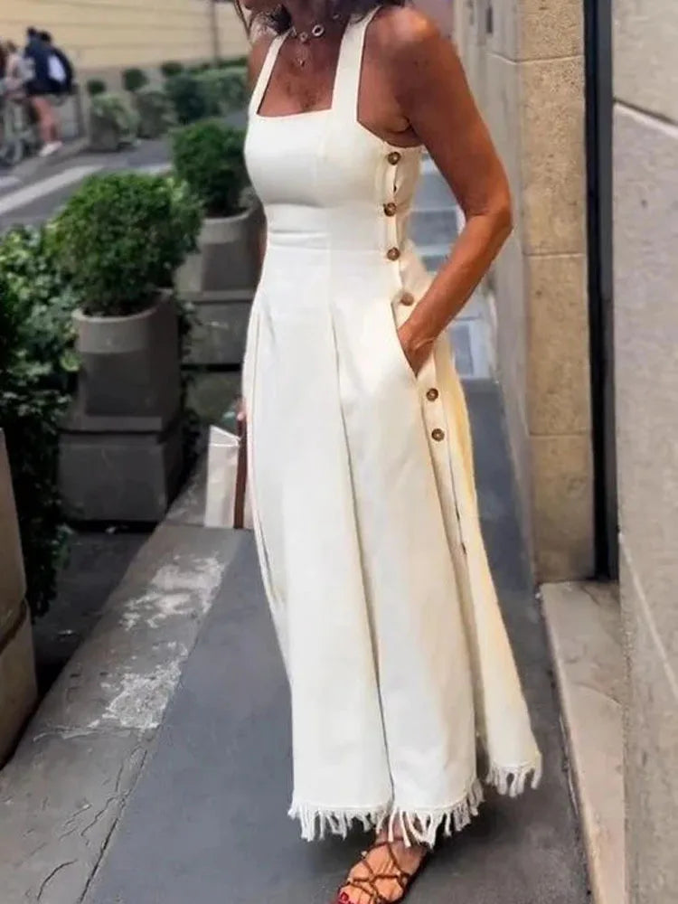 Vestito Lungo Elegante Senza Maniche — Abito Maxi con Scollo Quadrato e Frange