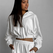 Tuta in Ciniglia Oversize Crop con Cappuccio e Pantaloni Jogger | Felpa & Jogger Loungewear