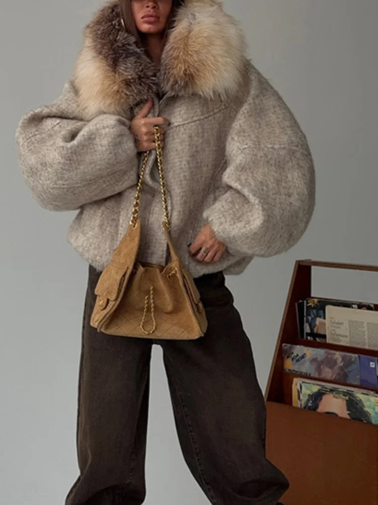 Giacca-Bomber Invernale Oversize con Finiture in Pelliccia